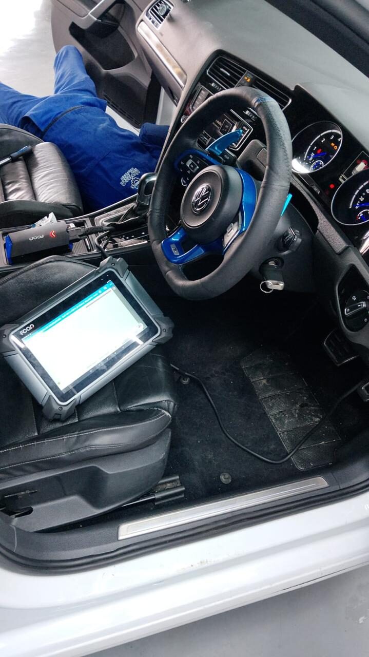 Vehicle diagnostic equipment used inside a Volkswagen